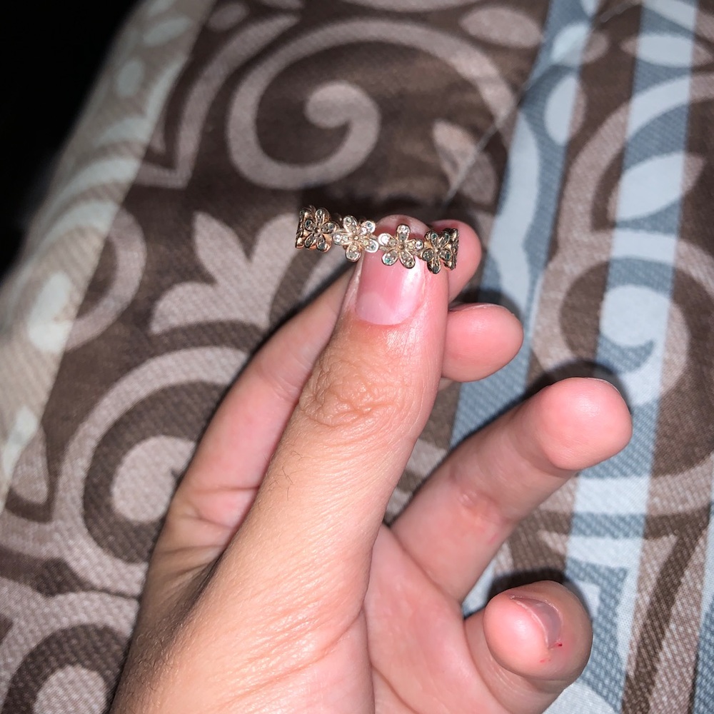 PANDORA FLOWER RING MAKE AN OFFER